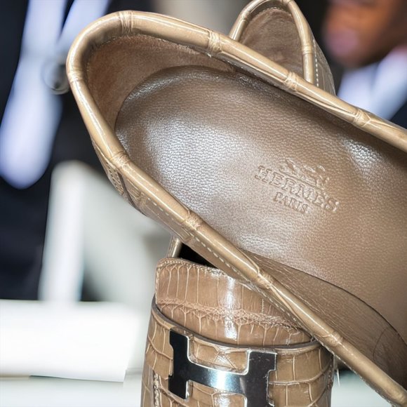 Hermes Shiny Taupe Niloticus Crocodile Signature H Paris Loafer EU size 37 Shoe - Picture 6 of 9